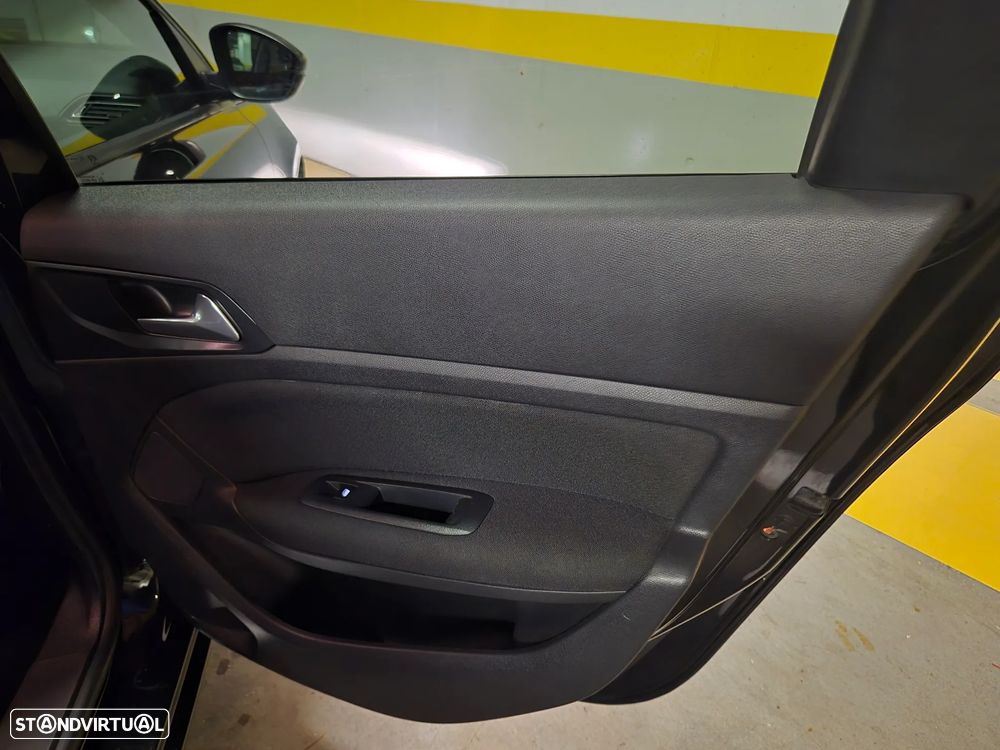 Peugeot 308 SW 1.5 BlueHDi Active - 33