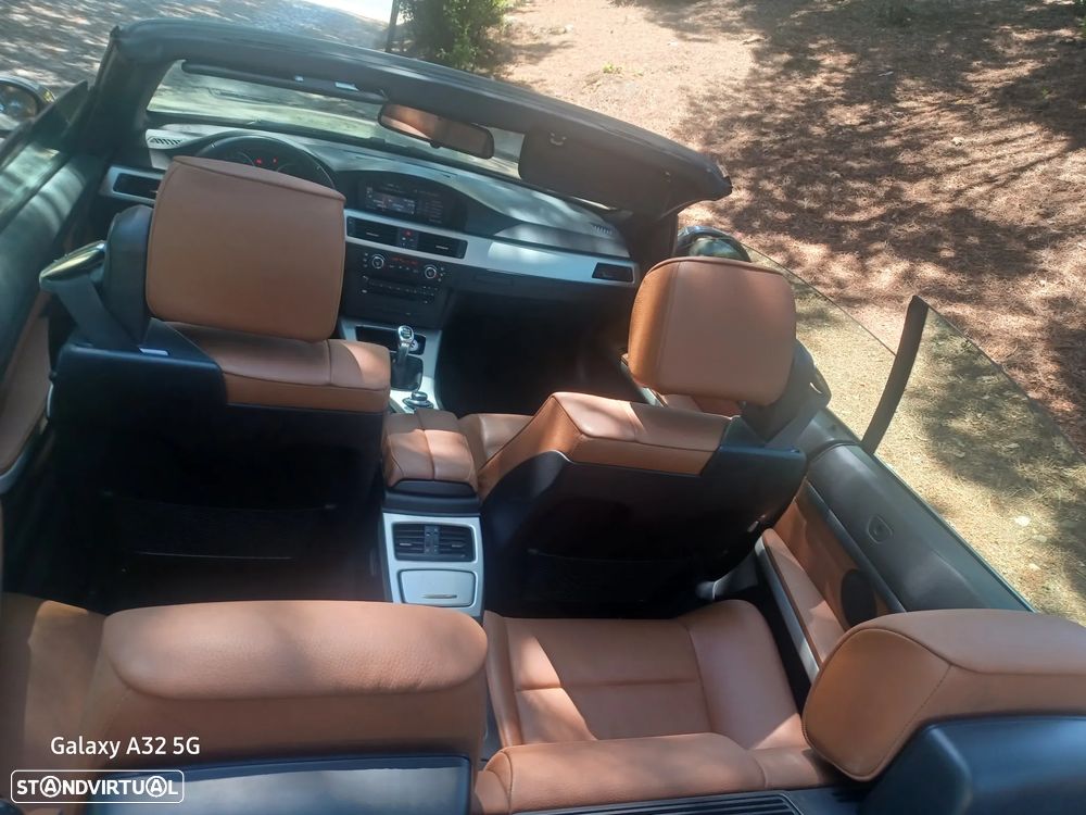 BMW 320 d Cabrio Intense - 9