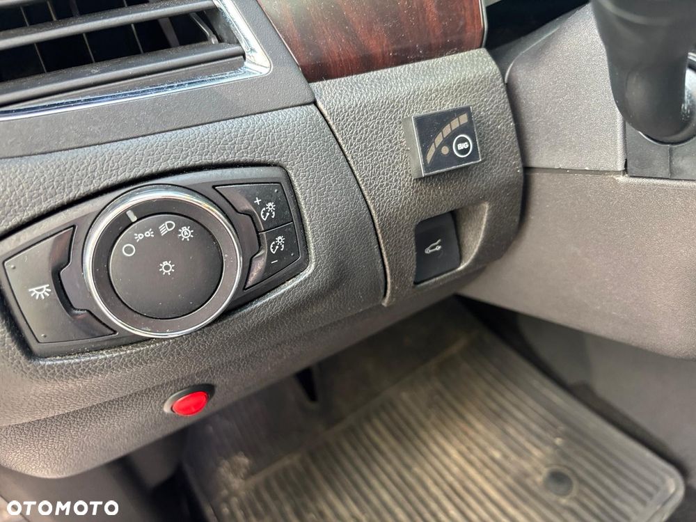 Ford Edge - 17
