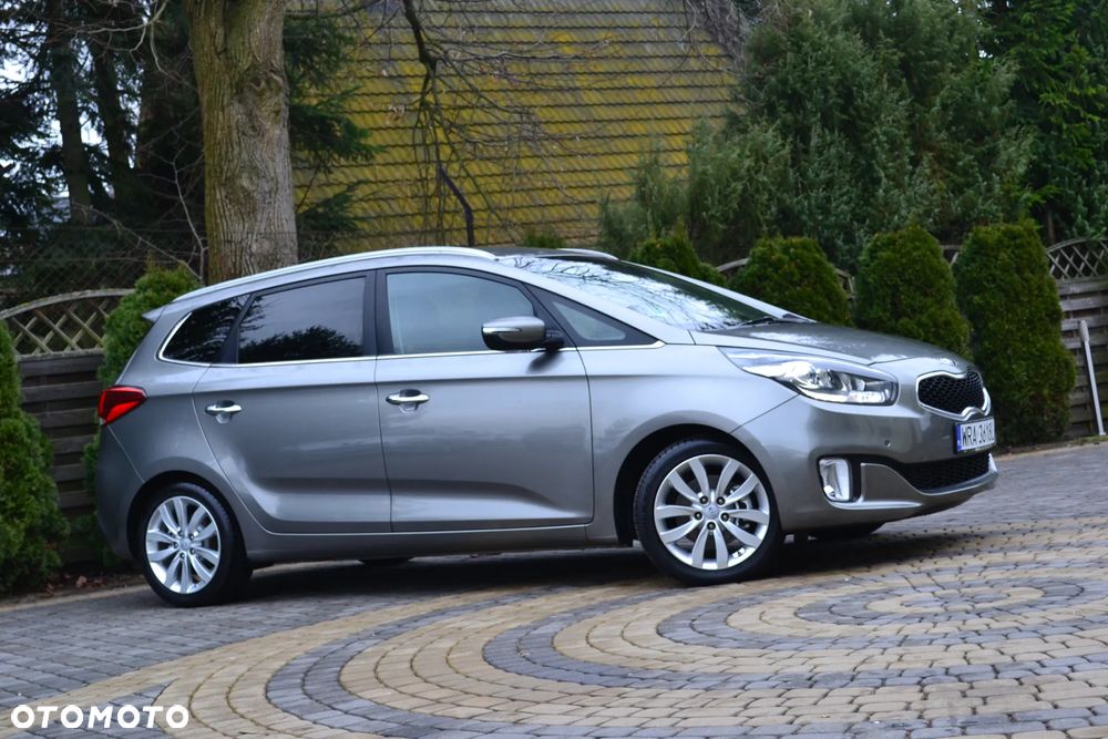 Kia Carens 1.7 CRDi Business Line 7os 7DCT - 10