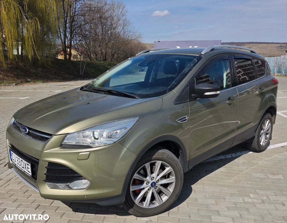 Ford Kuga 2.0 TDCi 4x4 Aut. Titanium - 2