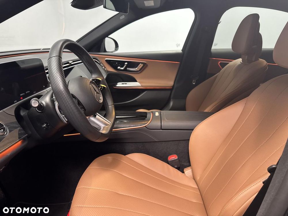 Mercedes-Benz Klasa E 220 d mHEV 4-Matic AMG 9G-Tronic - 13