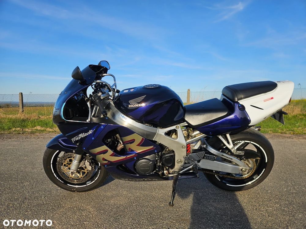 Honda CBR - 5