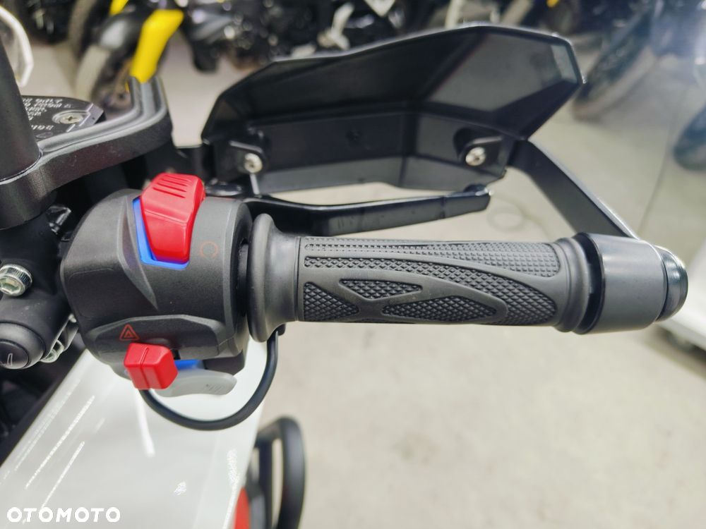 Benelli TRK 702X - 15