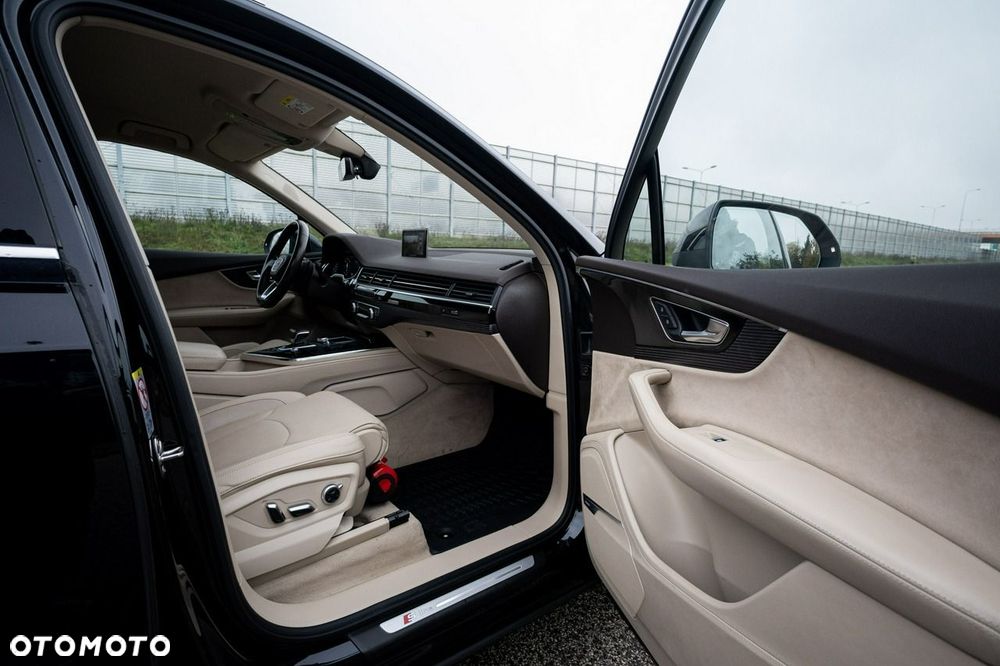 Audi Q7 50 TDI mHEV Quattro S Line Tiptr - 33