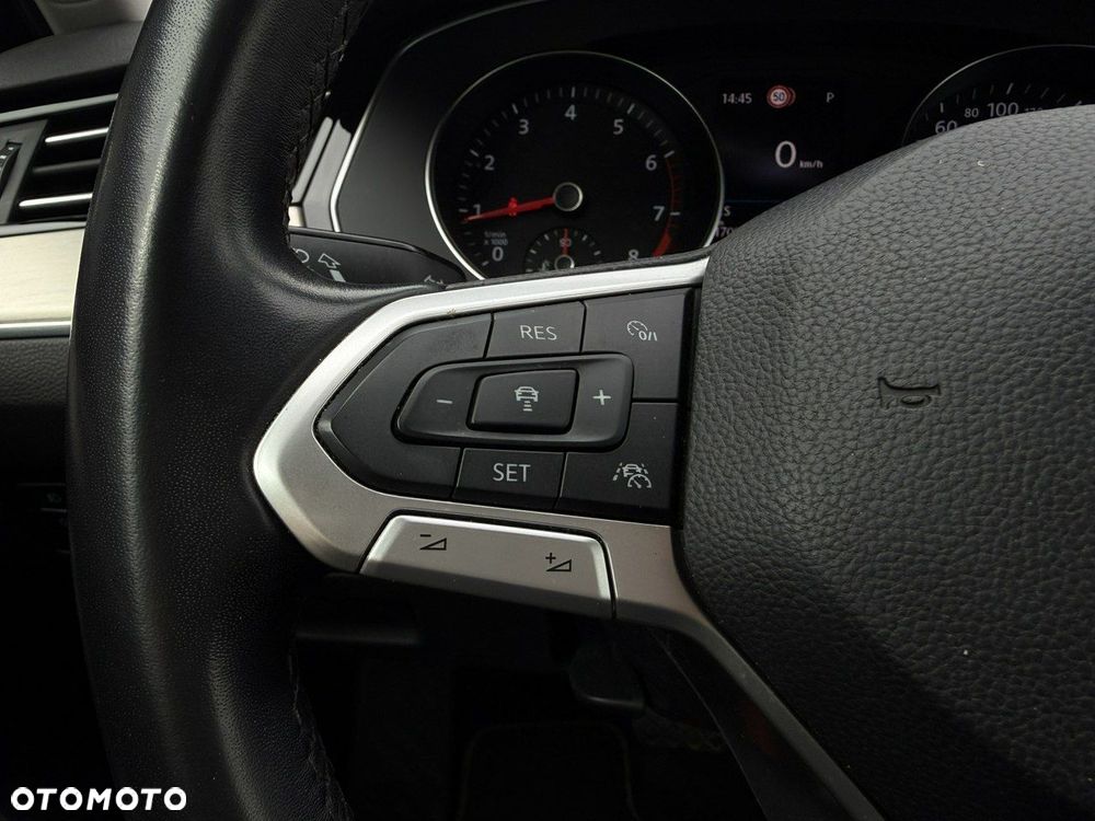 Volkswagen Passat 2.0 TSI Elegance DSG - 19