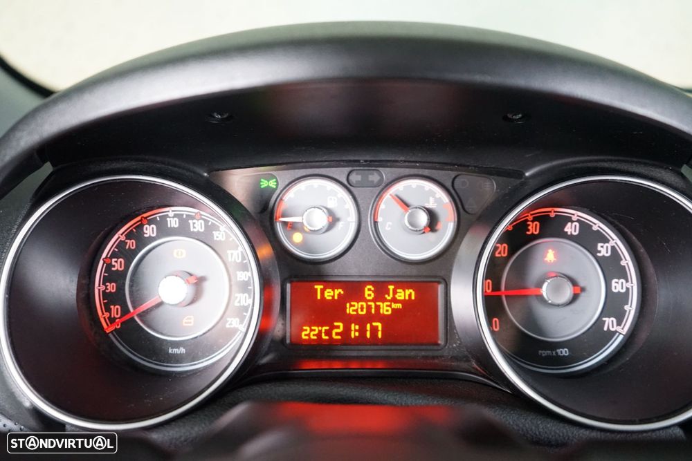 Fiat Punto Evo 1.3 M-Jet Dynamic - 22