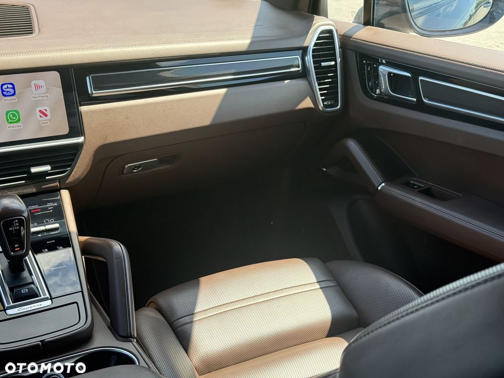 Porsche Cayenne Standard - 11