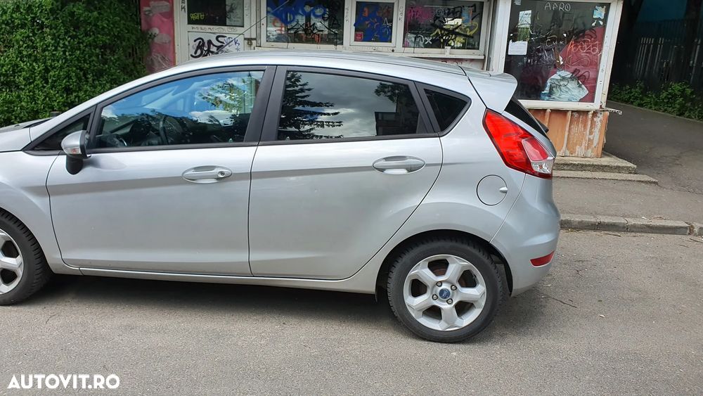 Ford Fiesta - 7