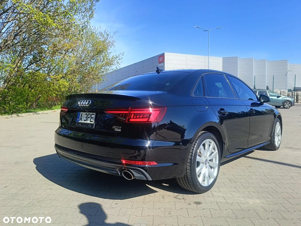 Audi A4 Limousine 2.0 TFSI ultra S tronic - 4