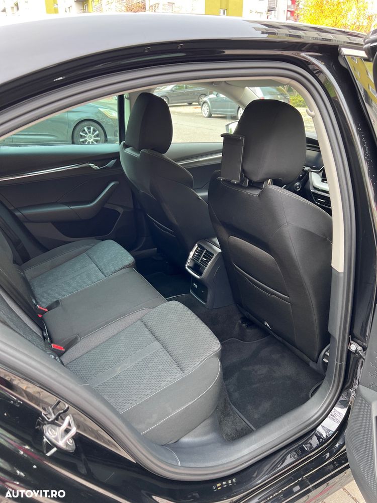 Skoda Octavia 1.5 TSI e-TEC DSG Ambition - 18