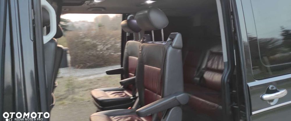 Volkswagen Multivan - 30