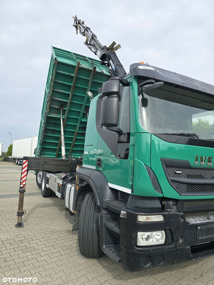 Iveco Stralis 330 EEV - 12