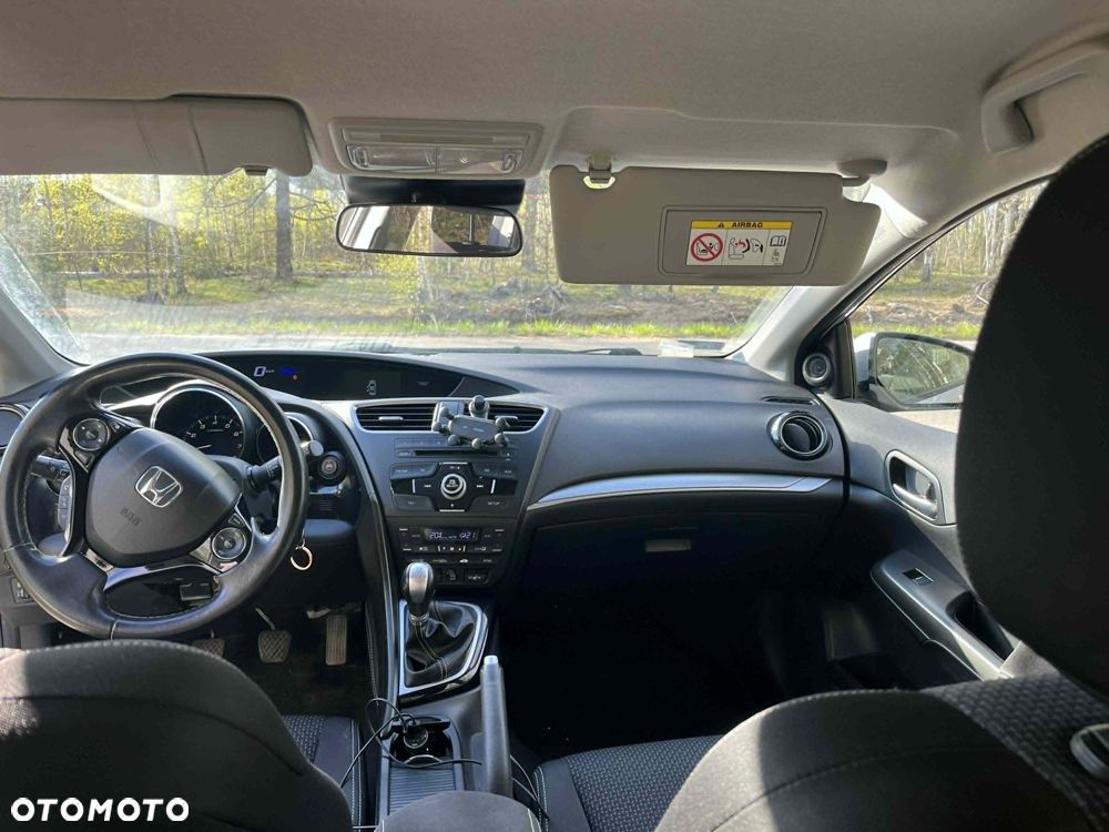 Honda Civic 1.8 Elegance - 11