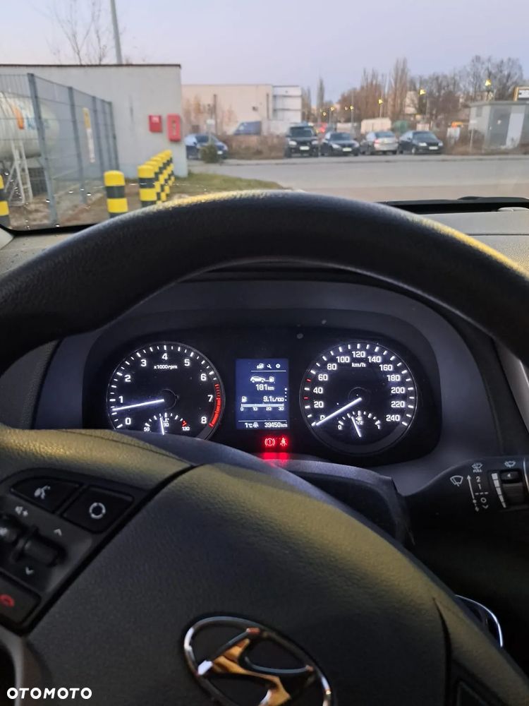 Hyundai Tucson 1.6 GDi Comfort 2WD - 8