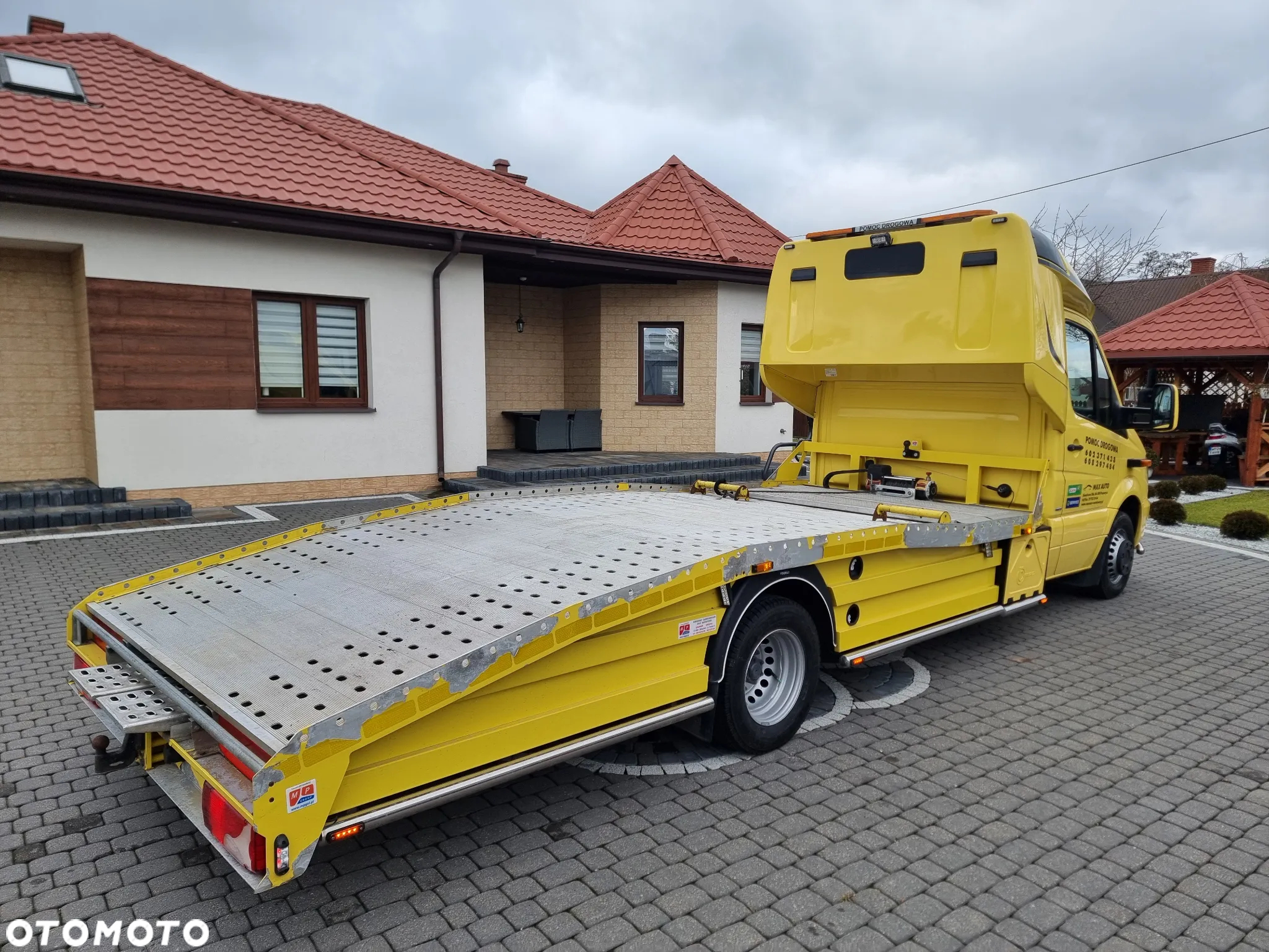 Mercedes-Benz SPRINTER - 3