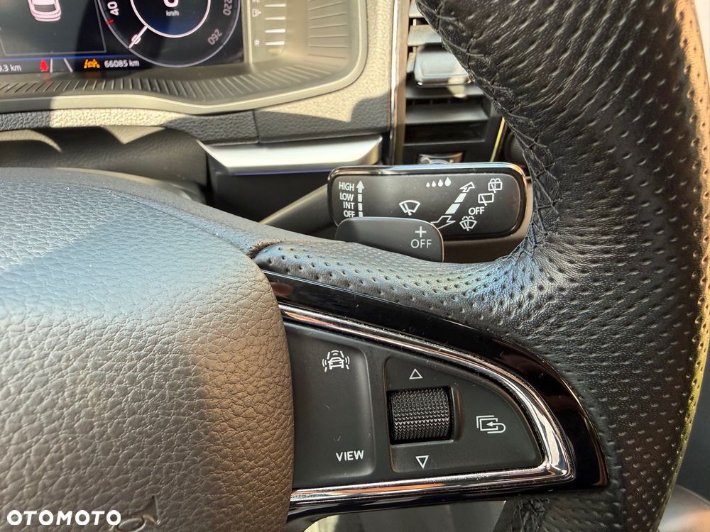 Skoda Karoq 1.5 TSI ACT 4x2 Style DSG - 21