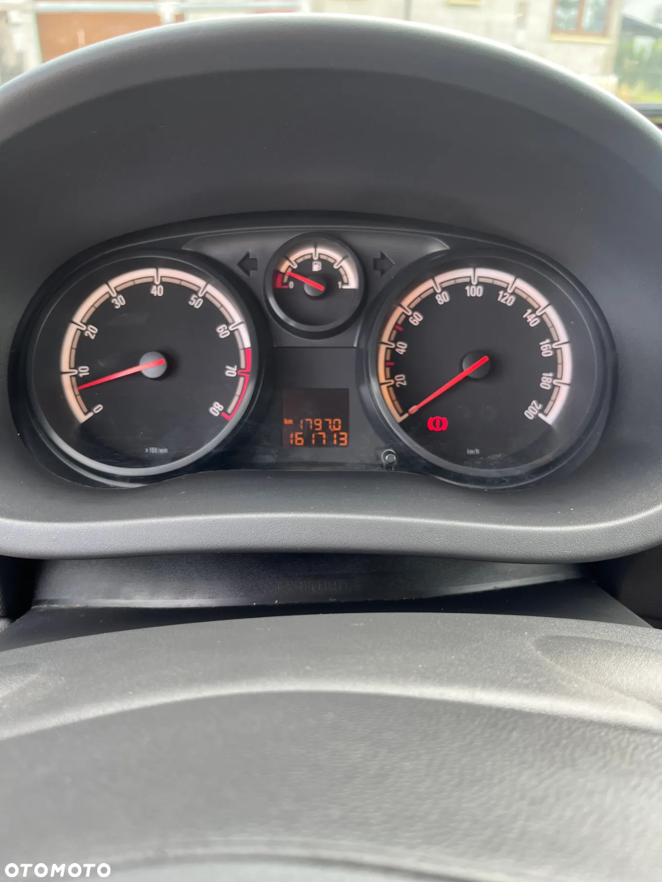Opel Corsa 1.2 16V Essentia - 9