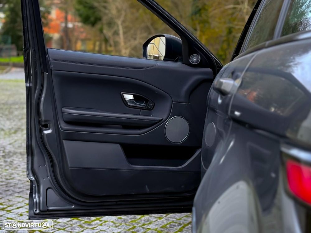 Land Rover Range Rover Evoque 2.0 TD4 SE Dynamic Auto - 27