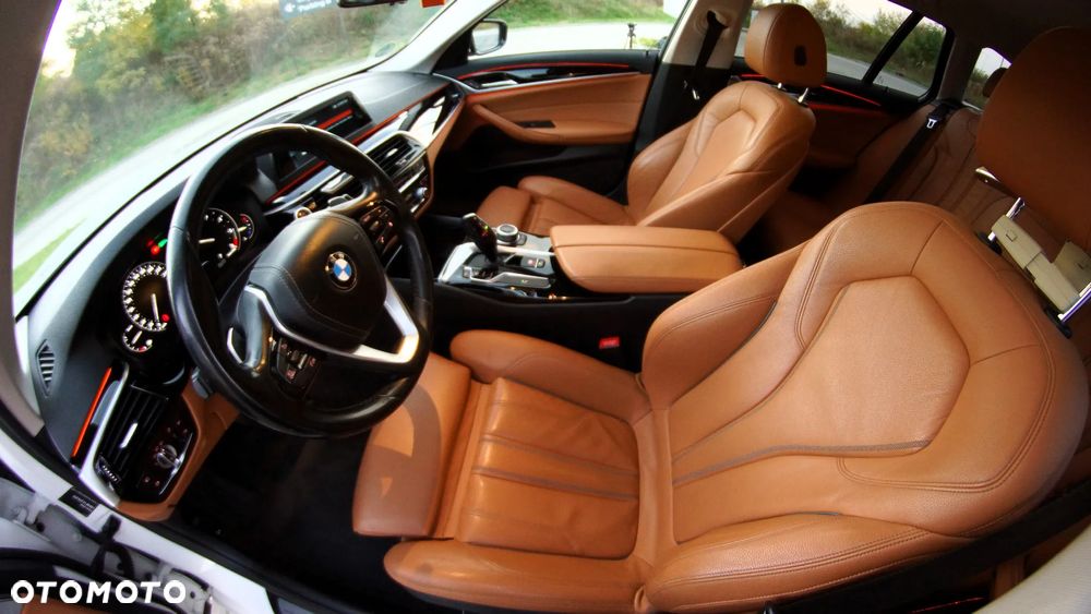 BMW Seria 5 520d Sport Line - 7