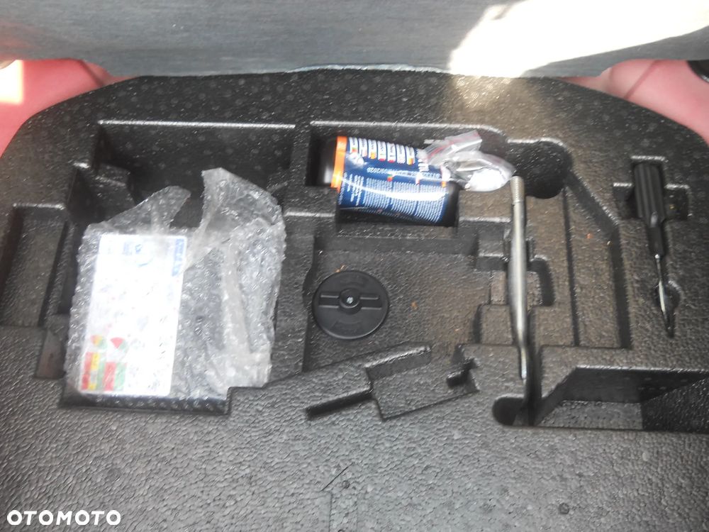 Ford KA 1.2 Start-Stopp-System Titanium - 12