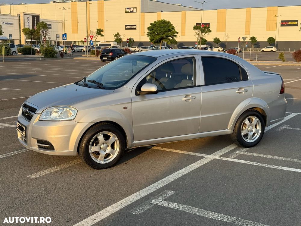 Chevrolet Aveo 1.4i Premium - 1