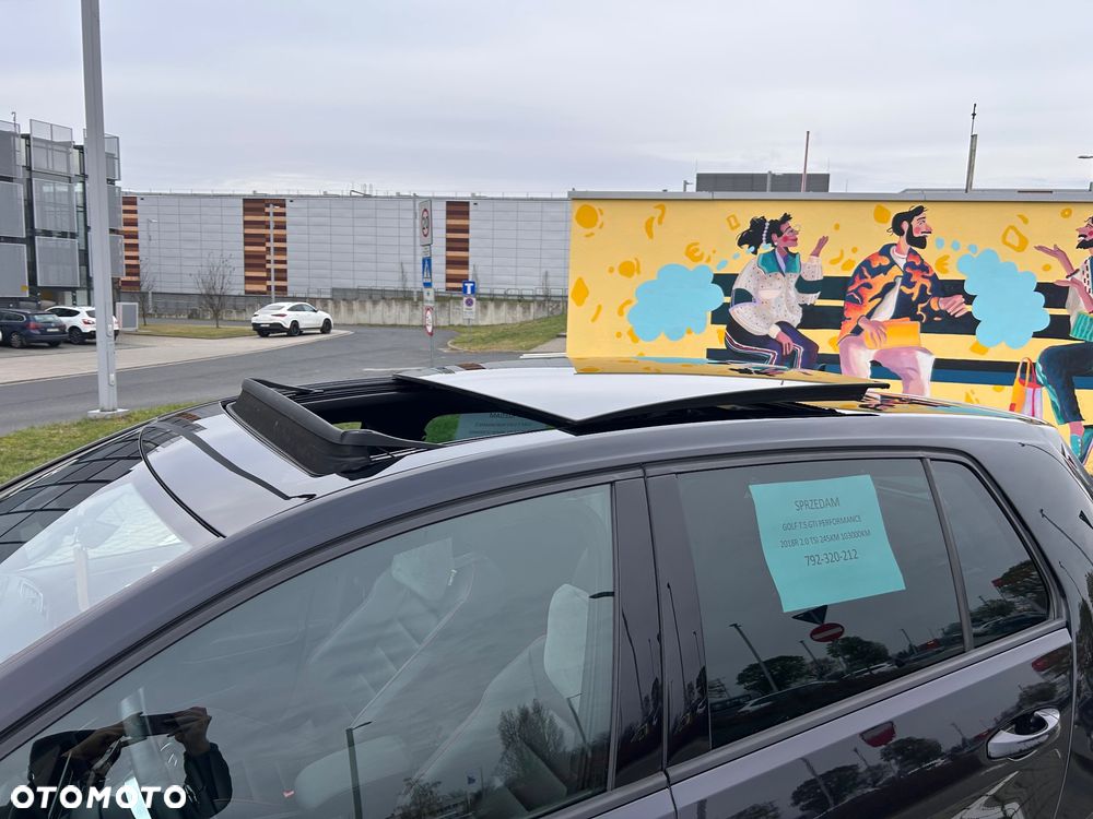 Volkswagen Golf GTI (BlueMotion Technology) DSG Performance - 20