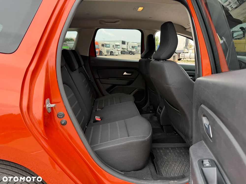 Dacia Duster 1.0 TCe Prestige - 29