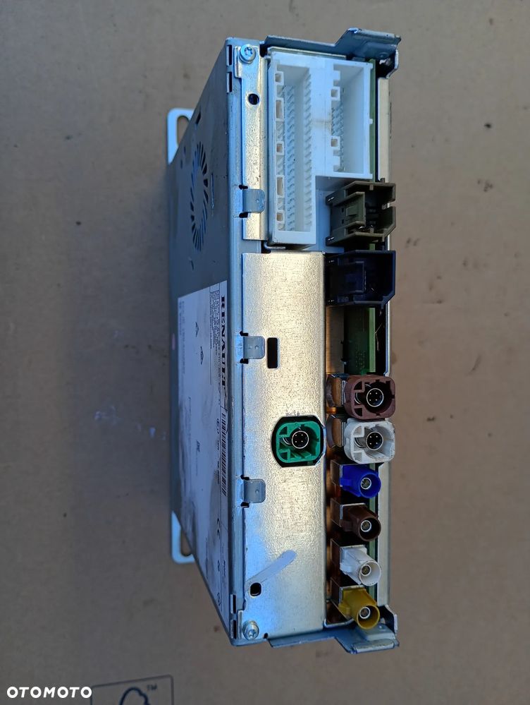 RENAULT ARKANA RADIO NAWIGACJA 283C305589R - 2