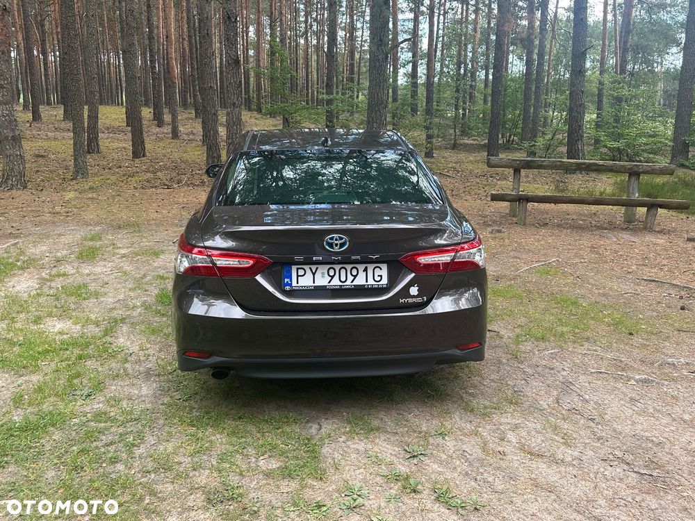 Toyota Camry Executive - 6