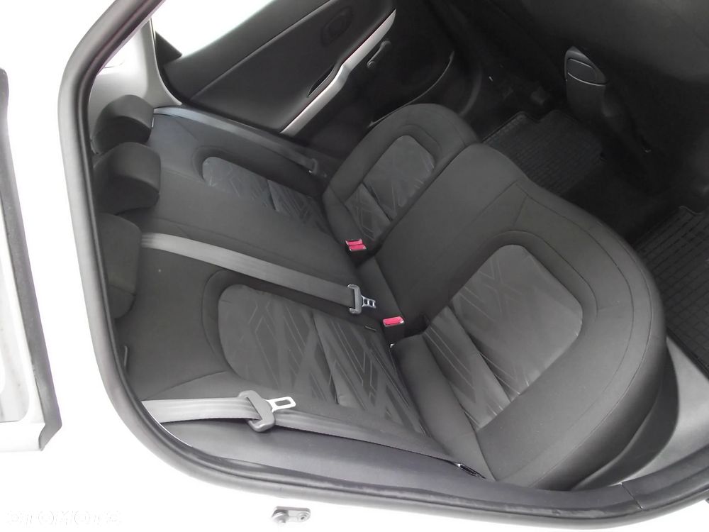 Kia Ceed 1.4 S - 19