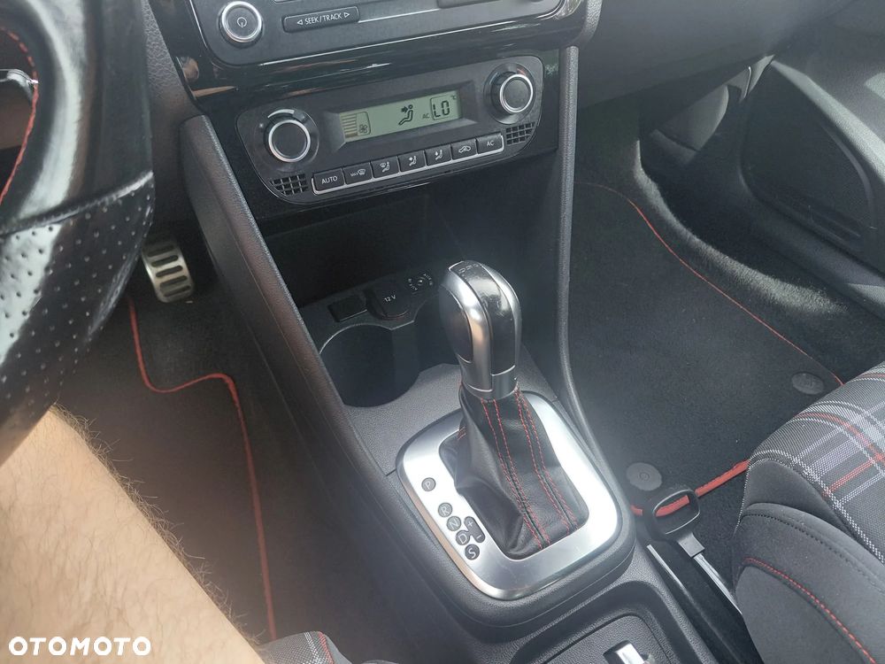 Volkswagen Polo 1.4 TSI GTI DSG - 12