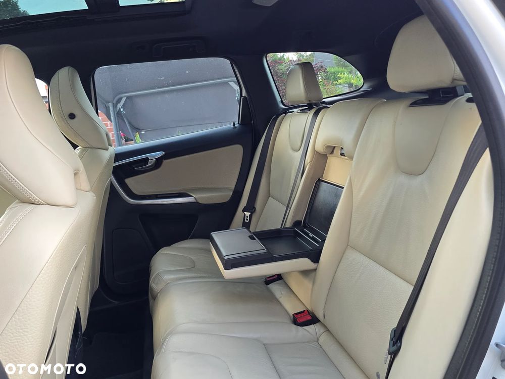 Volvo XC 60 T5 Geartronic Summum - 22