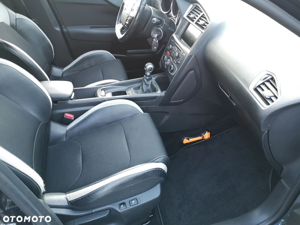 Citroën DS4 1.6 VTi SoChic - 6