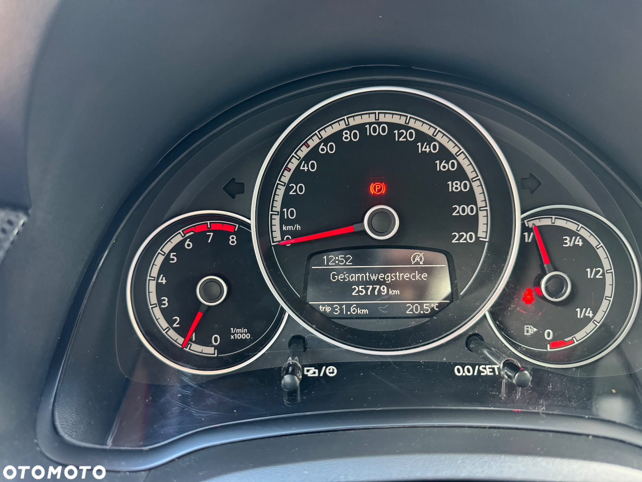 Volkswagen up! - 3