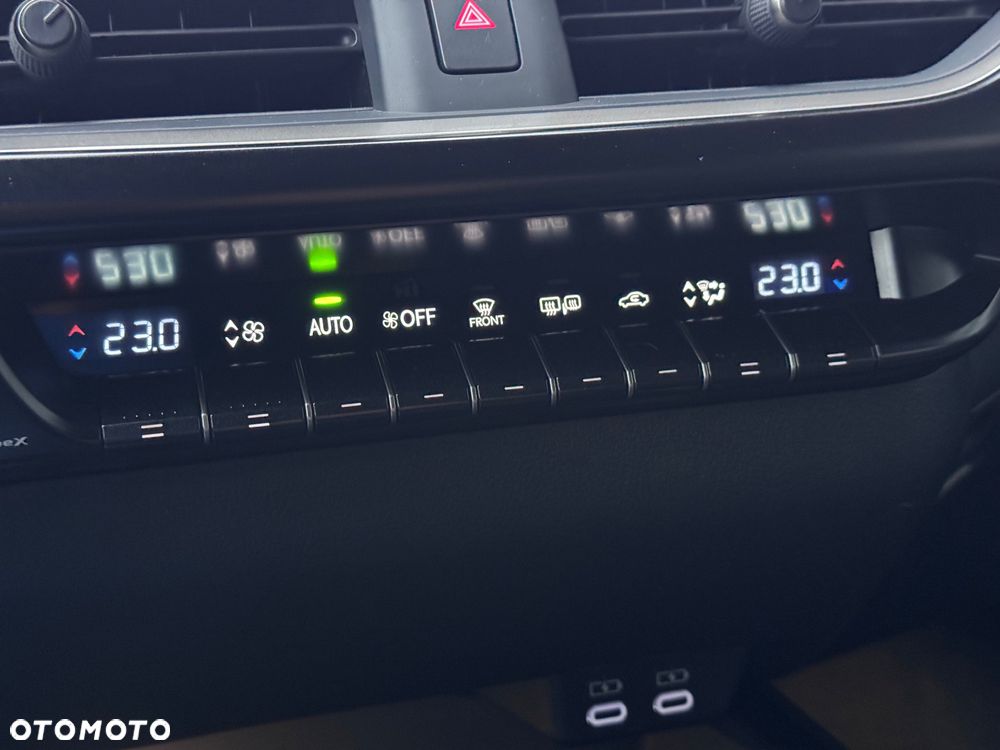 Lexus UX 200 GPF F Sport Design 2WD - 20