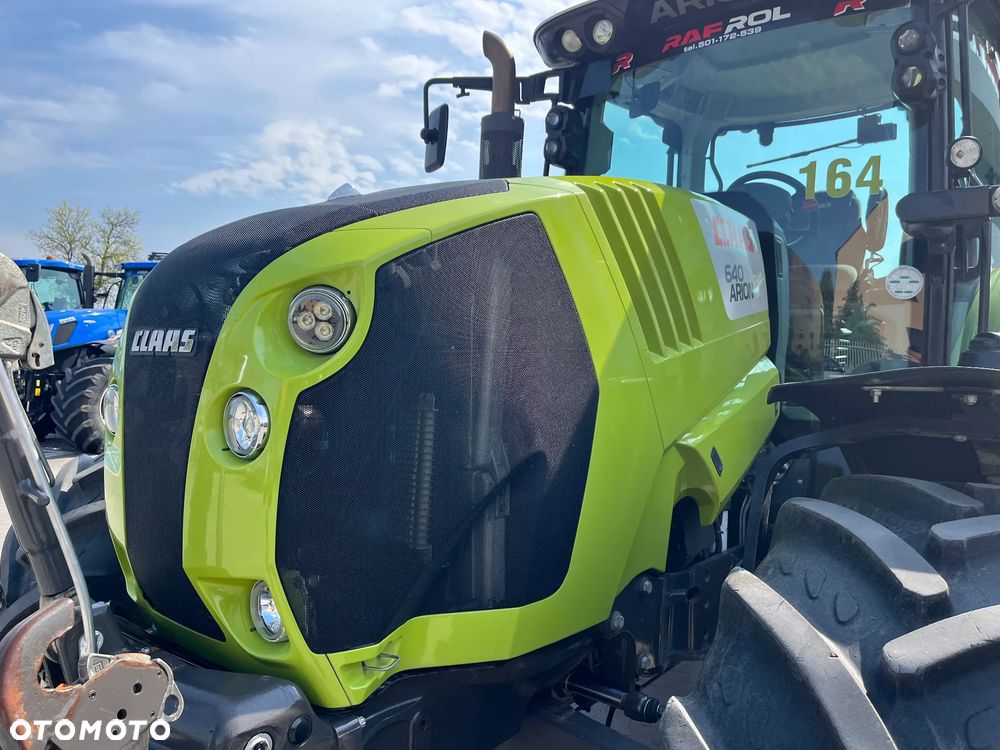Claas Arion 640 - 11