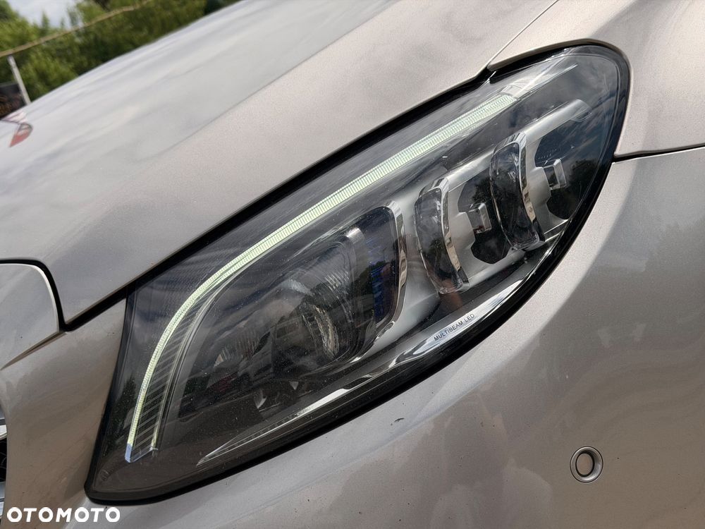 Mercedes-Benz Klasa C 220 d 4MATIC 9G-TRONIC - 4