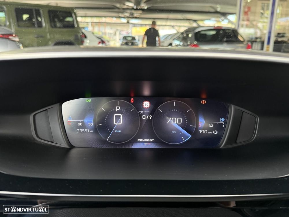 Peugeot 308 1.2 PureTech Allure EAT8 - 27