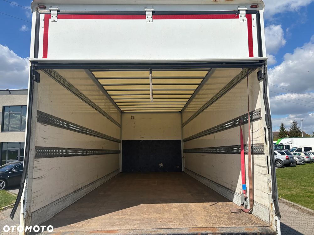 Mercedes-Benz ATEGO 1227 kontener z windą ,  kabina sypialna , webasto, klimatyzacja, niski przebieg , bezwypadkowy. (nie 1224, 1230) - 22