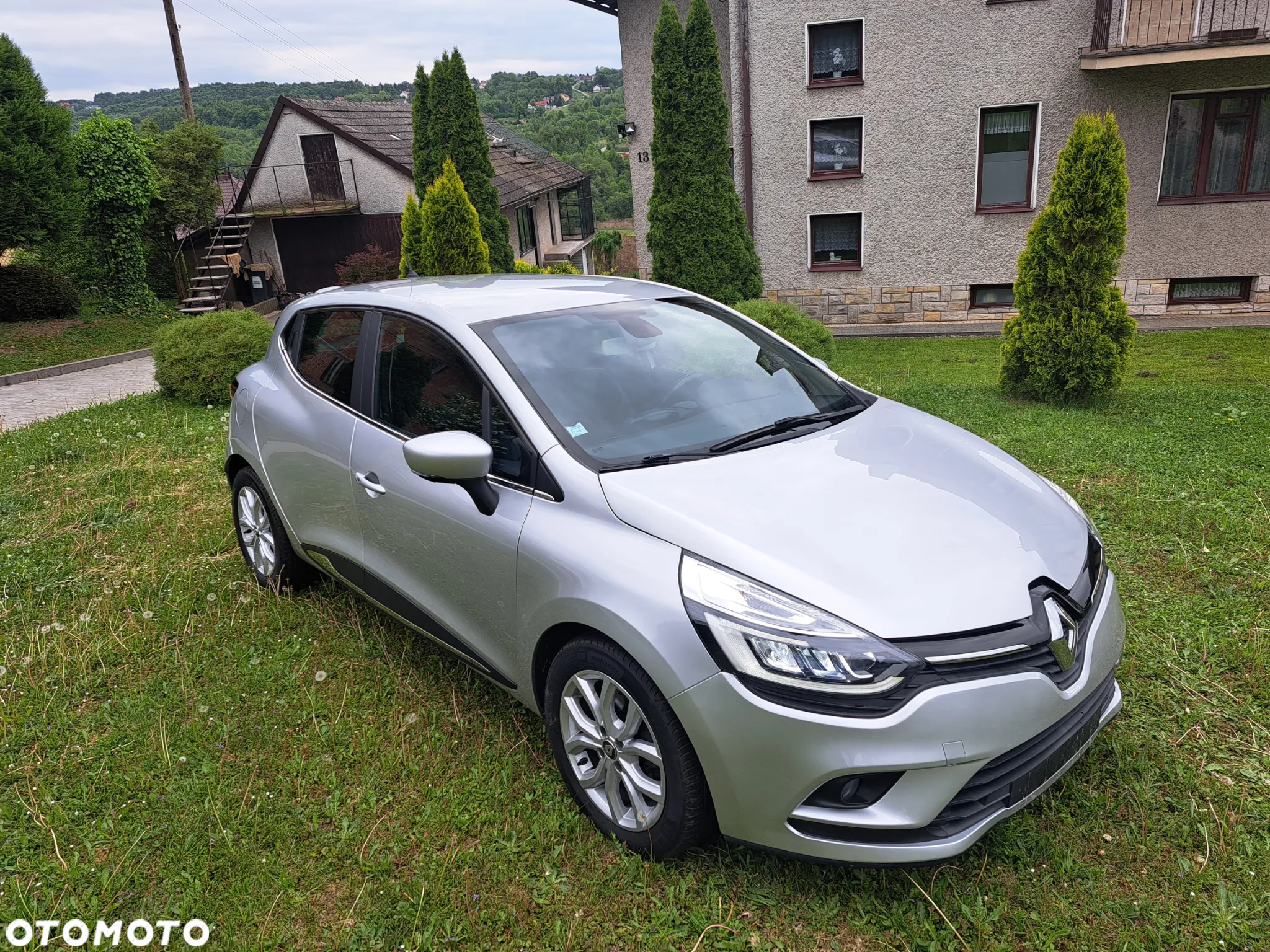 Renault Clio - 19