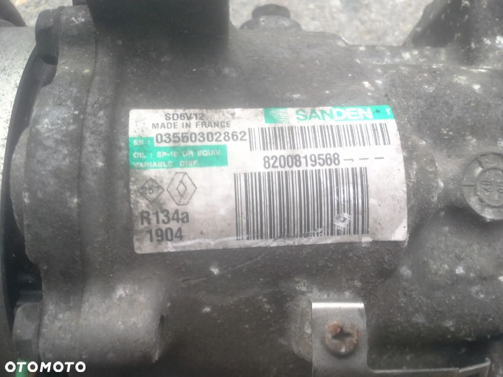 Renault Clio III 1.2 8200819568 sprężarka, kompresor klimatyzacji - 2