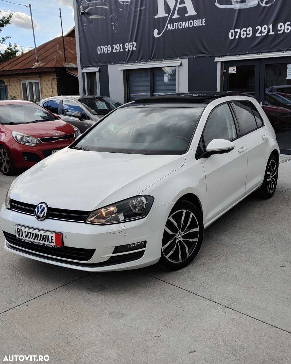 Volkswagen Golf 1.2 TSI BMT Highline - 2