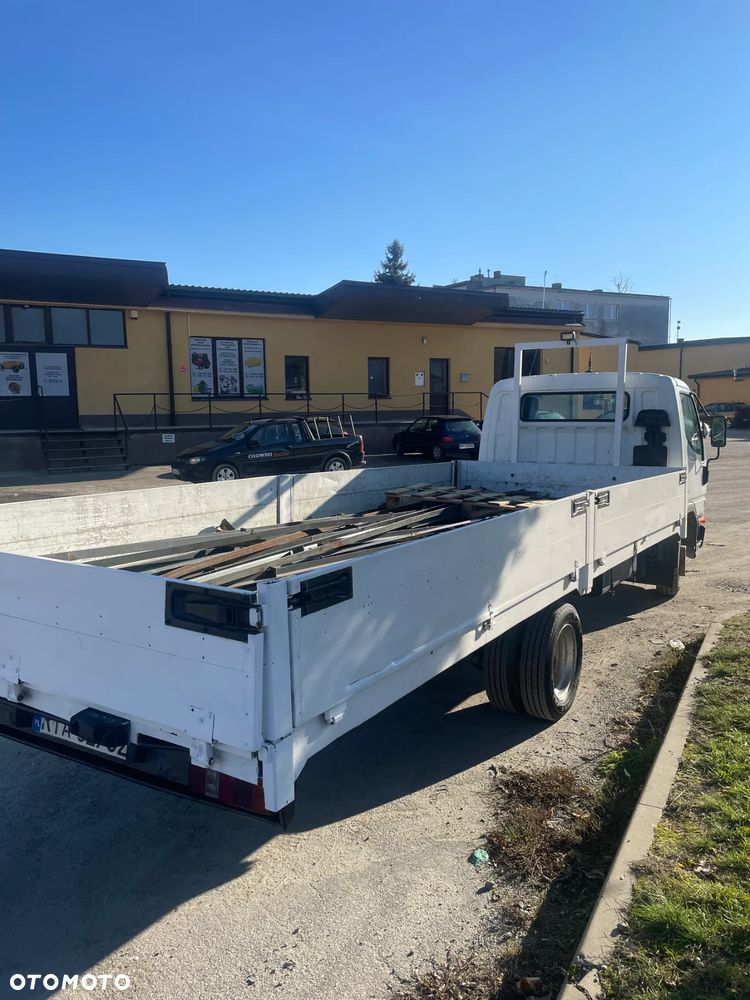 Mitsubishi CANTER - 10