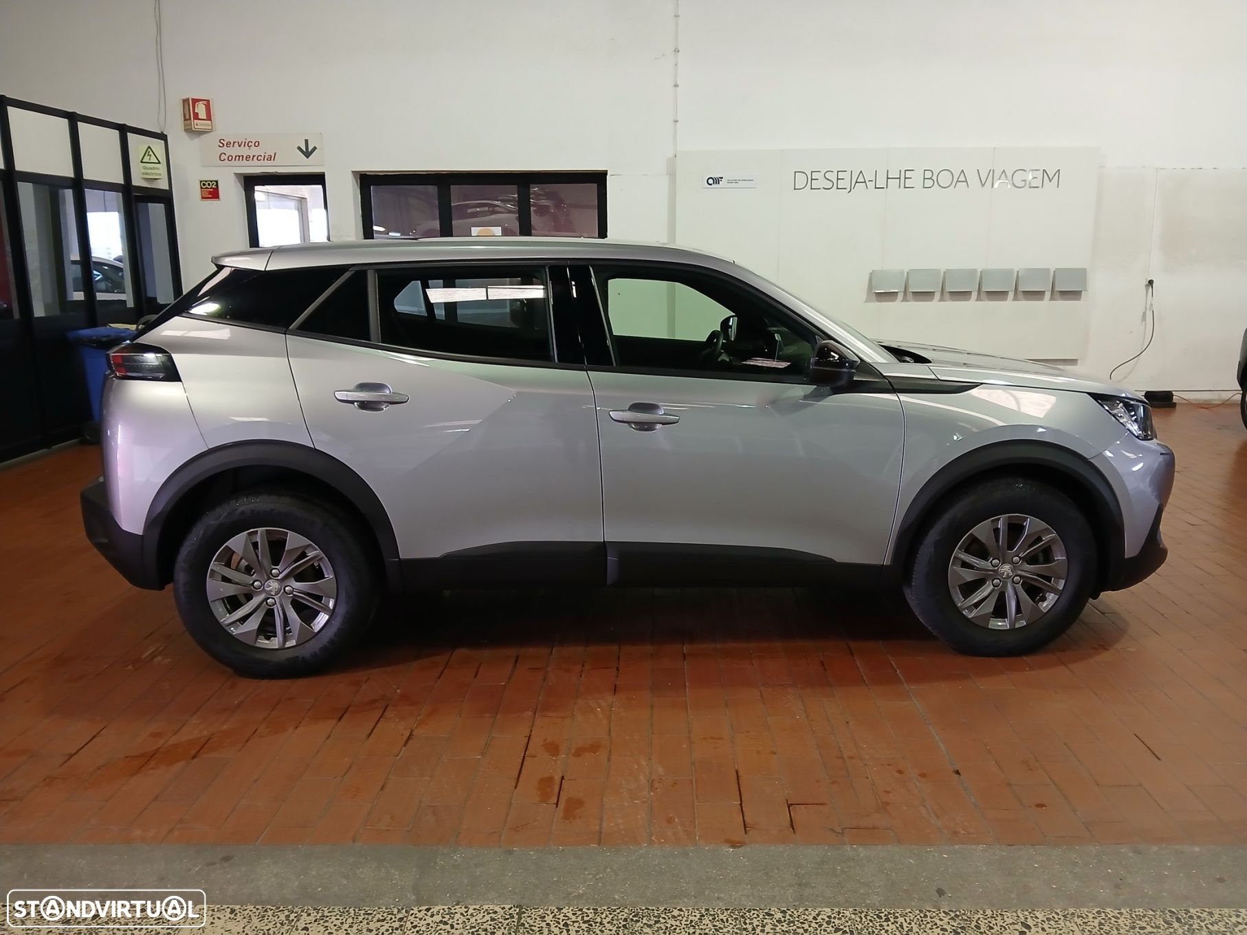 Peugeot 2008 1.2 PureTech Active Pack - 13