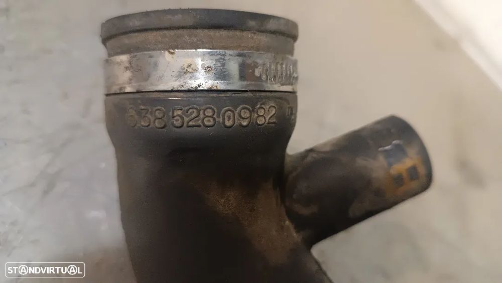 TUBO ADMISSÃO TURBO / INTERCOOLER MERCEDES VITO 2.3TD 6385280982 - 2