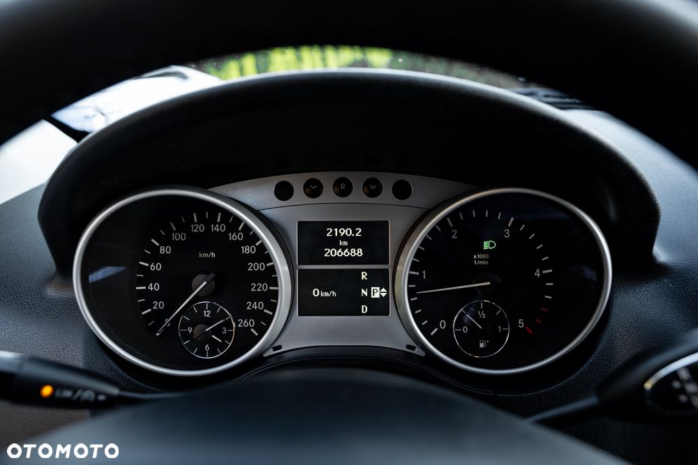 Mercedes-Benz ML 350 CDI 4-Matic - 31