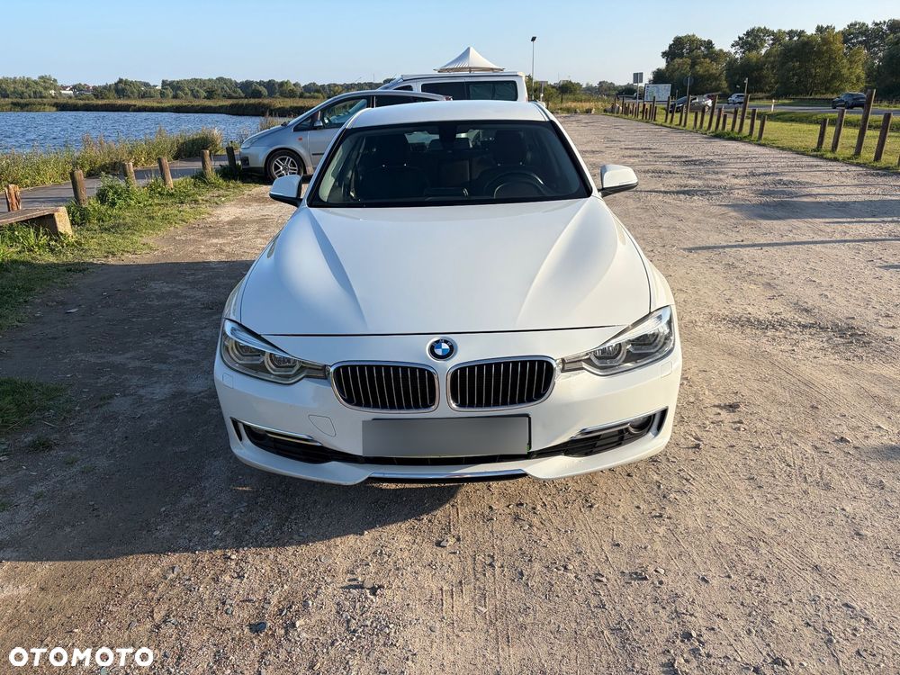 BMW Seria 3 318d - 2
