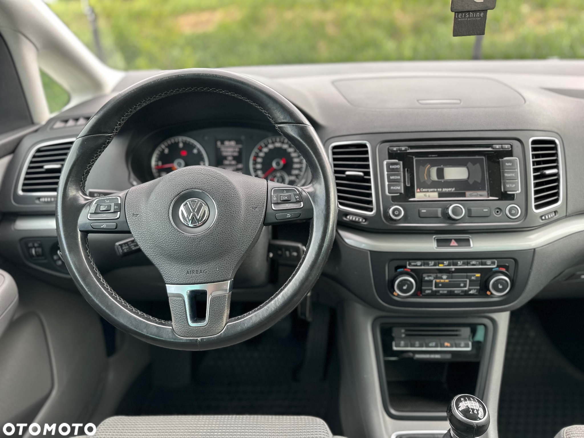 Volkswagen Sharan 2.0 TDI BlueMotion Technology Comfortline - 16