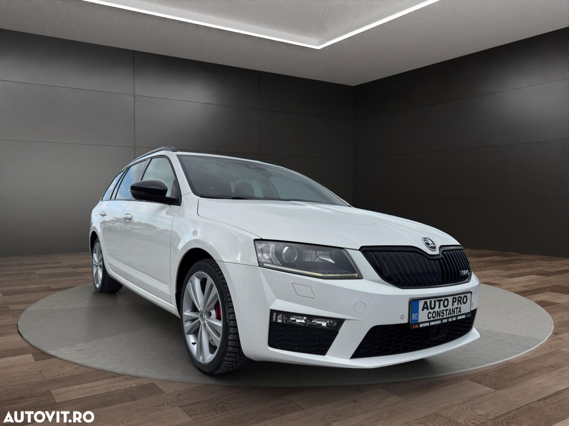 Skoda Octavia - 2